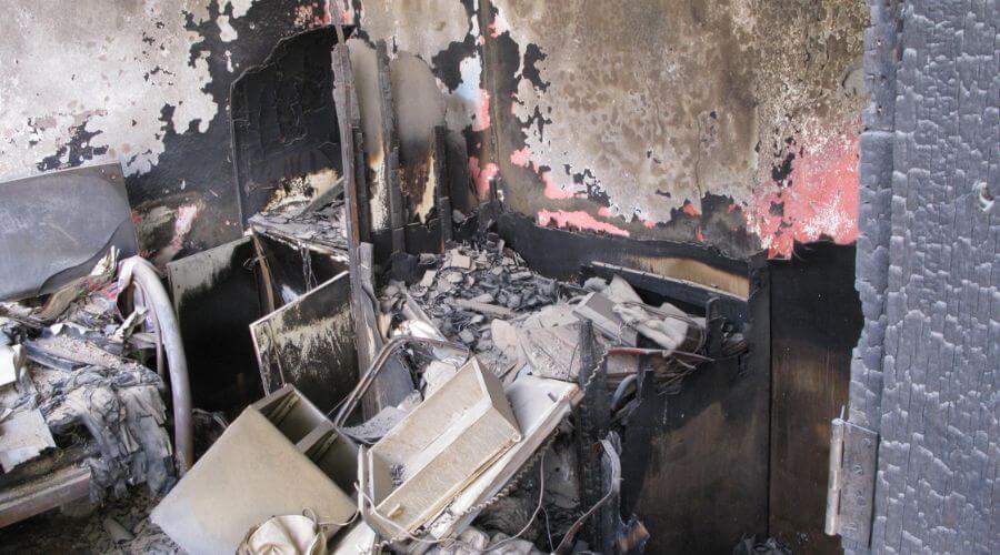 Why choose Property Recovery Experts for water damage restoration in Liverpool